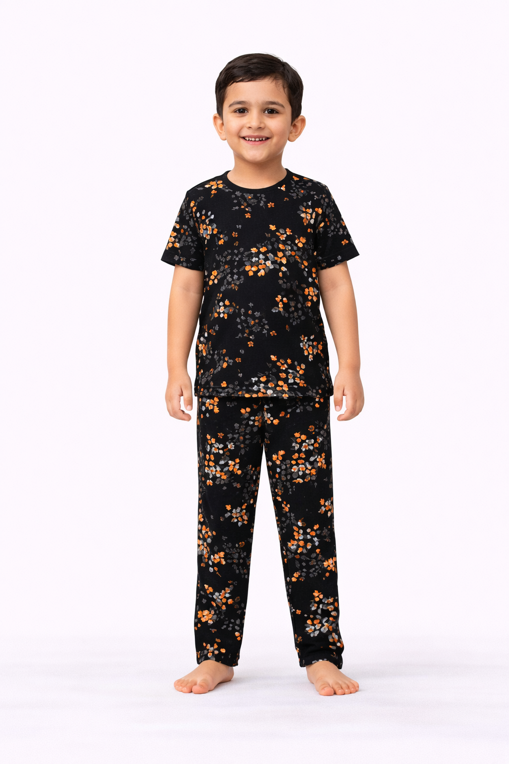 Image of T-Shirt and Pant - Black - Nilan -1072