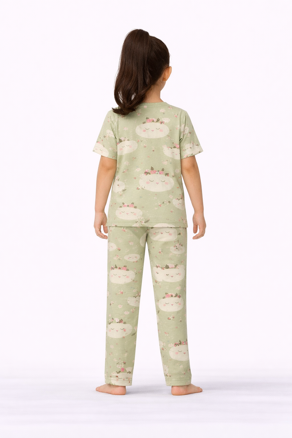 Image of T-Shirt and Pant - Green - Nilan -1072