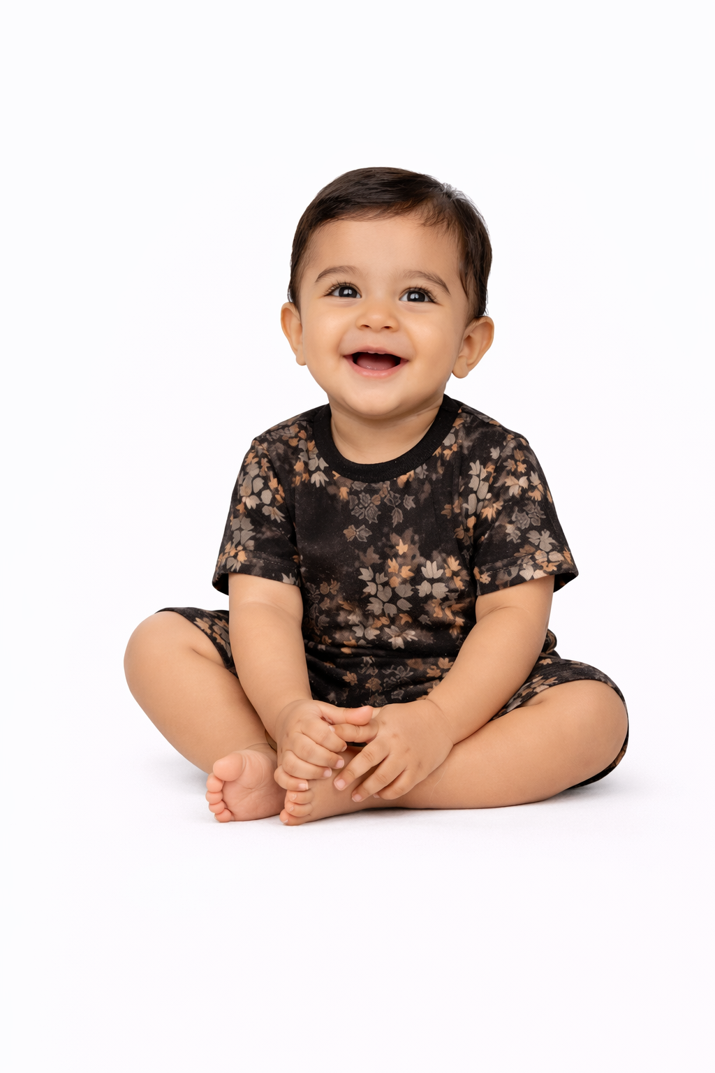 Image of T - Shirt and Short - Black