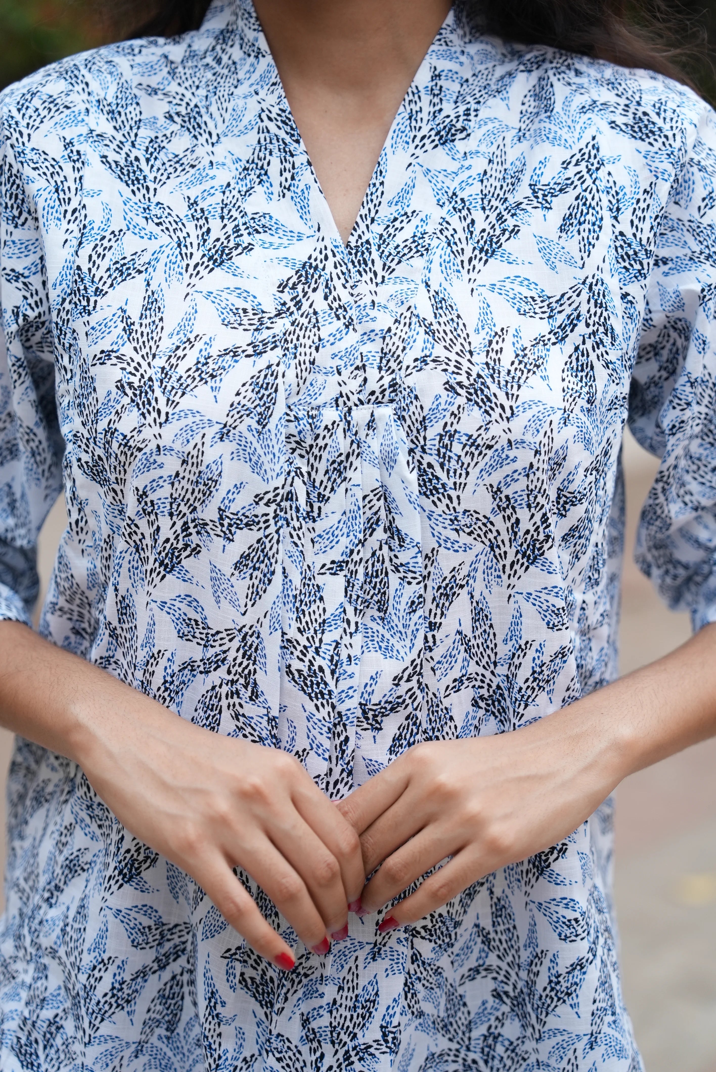 Image of Blue Fern Feeding Short Kurti